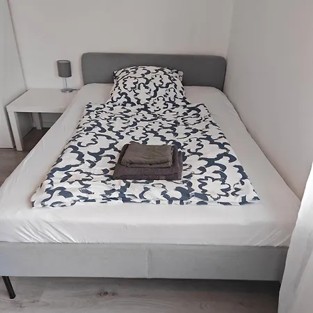 Work And Sundern-allendorf Modernisierte Mit 5 Betten Schlafcouch Mit Balkon *