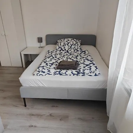 Work And Sundern-allendorf Modernisierte Mit 5 Betten Schlafcouch Mit Balkon