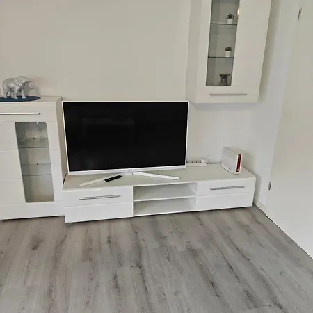 Work And Sundern-allendorf Modernisierte Mit 5 Betten Schlafcouch Mit Balkon Apartmán Allendorf (North Rhine-Westphalia)