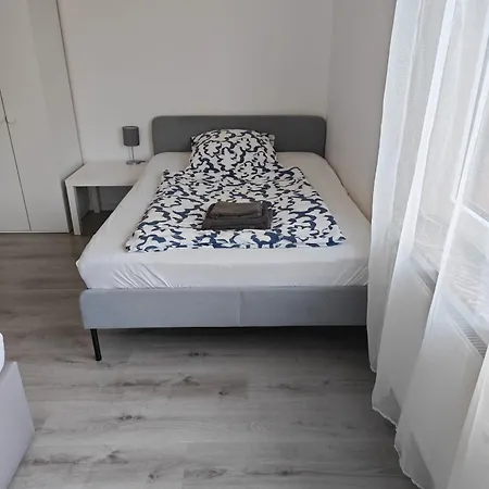 Work And Sundern-allendorf Modernisierte Mit 5 Betten Schlafcouch Mit Balkon Apartmán