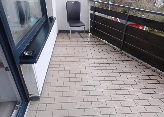 Work And Sundern-allendorf Modernisierte Mit 5 Betten Schlafcouch Mit Balkon Daire