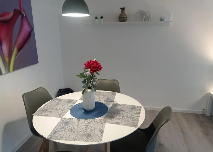 Work And Sundern-allendorf Modernisierte Mit 5 Betten Schlafcouch Mit Balkon * Allendorf (North Rhine-Westphalia)