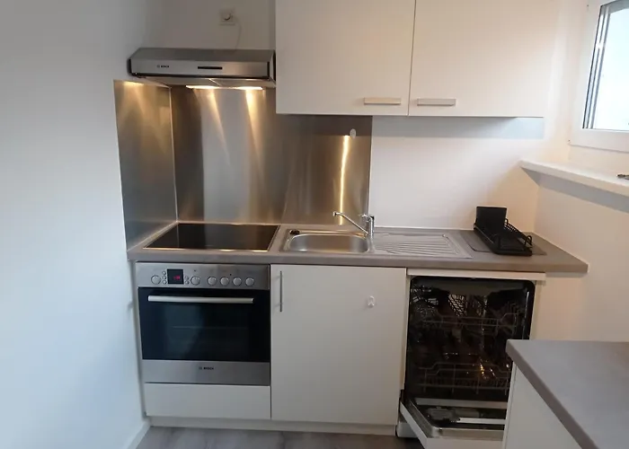 Work And Sundern-allendorf Modernisierte Mit 5 Betten Schlafcouch Mit Balkon Daire