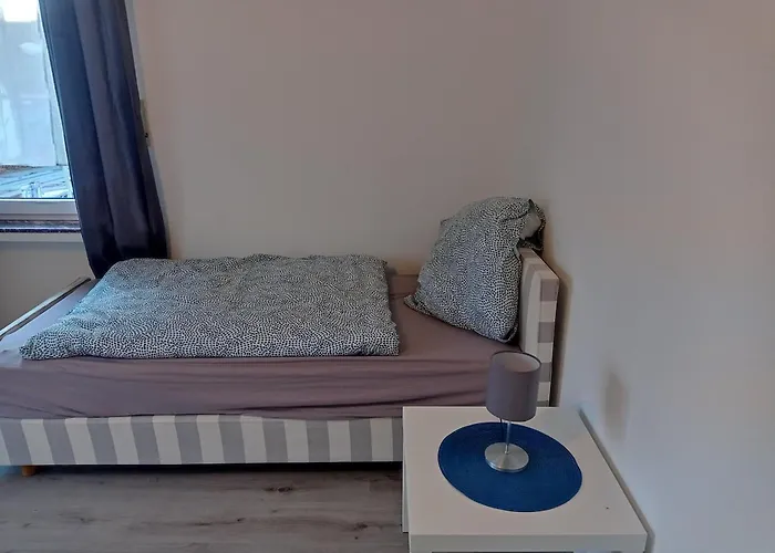 Daire Work And Sundern-allendorf Modernisierte Mit 5 Betten Schlafcouch Mit Balkon