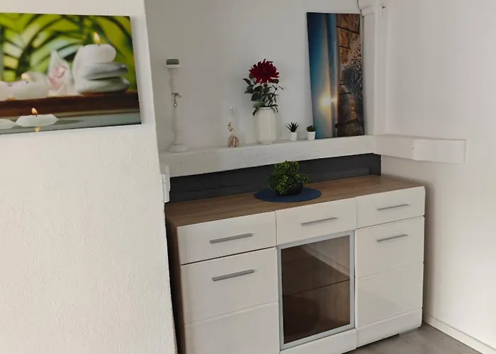 Daire Work And Sundern-allendorf Modernisierte Mit 5 Betten Schlafcouch Mit Balkon Allendorf (North Rhine-Westphalia)