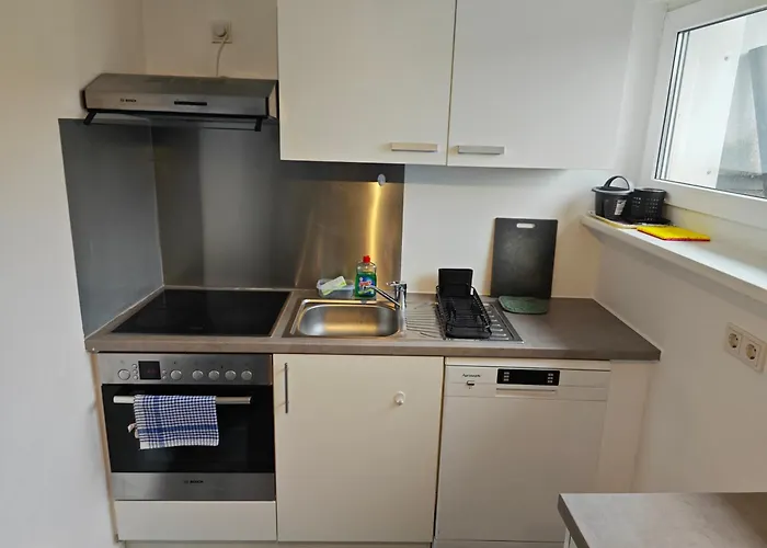 Daire Work And Sundern-allendorf Modernisierte Mit 5 Betten Schlafcouch Mit Balkon *