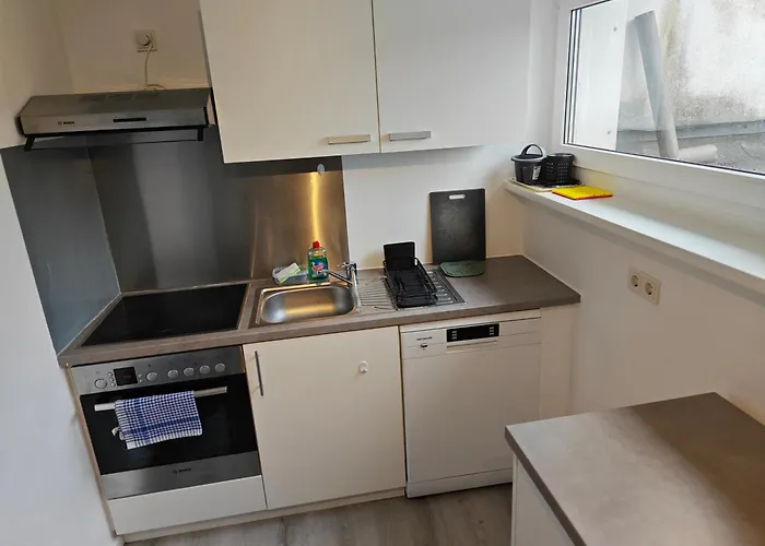 Work And Sundern-allendorf Modernisierte Mit 5 Betten Schlafcouch Mit Balkon