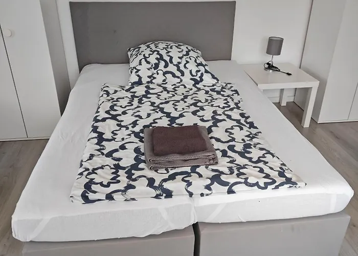 Daire Work And Sundern-allendorf Modernisierte Mit 5 Betten Schlafcouch Mit Balkon