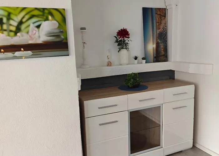 Work And Sundern-allendorf Modernisierte Mit 5 Betten Schlafcouch Mit Balkon Daire Allendorf (North Rhine-Westphalia)