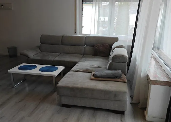 Work And Sundern-allendorf Modernisierte Mit 5 Betten Schlafcouch Mit Balkon Daire