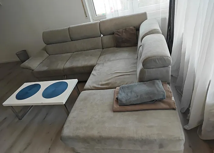 Work And Sundern-allendorf Modernisierte Mit 5 Betten Schlafcouch Mit Balkon