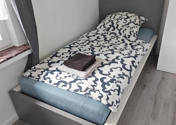 Work And Sundern-allendorf Modernisierte Mit 5 Betten Schlafcouch Mit Balkon Daire